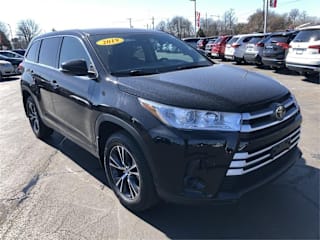 2019 Toyota Highlander 5TDBZRFH2KS963210 2019 Toyota Highlander
