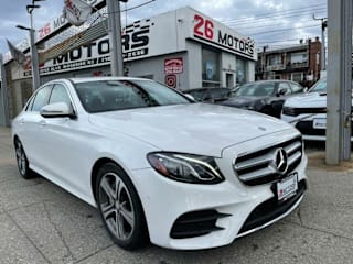 2017 Mercedes-Benz E-Class WDDZF4KB4HA152841 2017 Mercedes-Benz E-Class