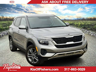 2021 Kia Seltos LX KNDEPCAA1M7096390 2021 Kia Seltos LX