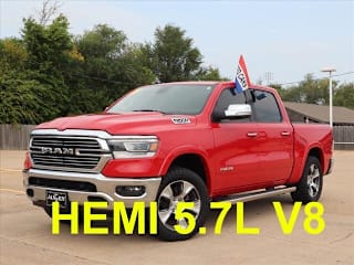 2019 Ram Pickup 1500 Laramie 1C6SRFJT2KN513600 2019 Ram Pickup 1500 Laramie