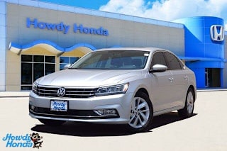 2018 Volkswagen Passat 2.0T SE 1VWBA7A39JC042414 2018 Volkswagen Passat 2.0T SE