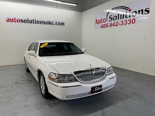 2009 Lincoln Town Car Signature Limited 2LNHM82V99X621293 2009 Lincoln Town Car Signature Limited