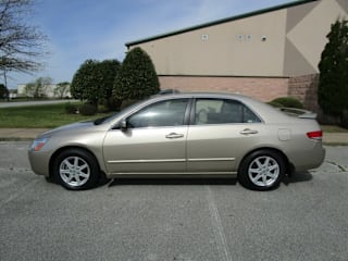 2004 Honda Accord EX V-6 1HGCM665X4A024315 2004 Honda Accord EX V-6
