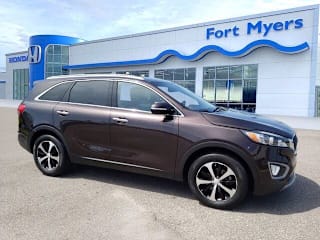 2018 Kia Sorento 5XYPH4A18JG355886 2018 Kia Sorento