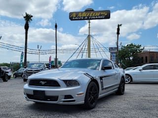 2014 Ford Mustang V6 1ZVBP8AM3E5254331 2014 Ford Mustang V6