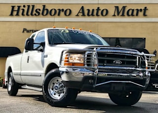 1999 Ford F-250 Super Duty XLT 1FTNX20F0XEB86525 1999 Ford F-250 Super Duty XLT