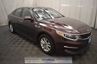 2017 Kia Optima 5XXGT4L32HG155016 2017 Kia Optima