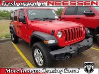 2019 Jeep Wrangler Unlimited Sport S 1C4HJXDN0KW549261 2019 Jeep Wrangler Unlimited Sport S