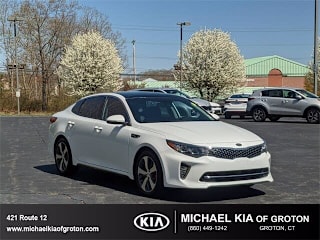 2018 Kia Optima SX Turbo 5XXGW4L23JG231685 2018 Kia Optima SX Turbo