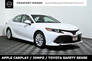 2019 Toyota Camry LE 4T1B11HKXKU746156 2019 Toyota Camry LE