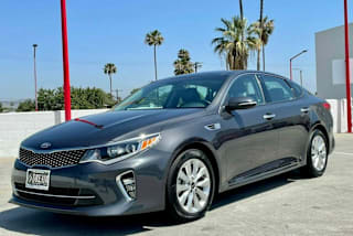 2018 Kia Optima S 5XXGT4L39JG245737 2018 Kia Optima S