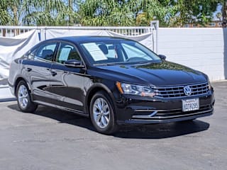 2018 Volkswagen Passat 2.0T S 1VWAA7A38JC004037 2018 Volkswagen Passat 2.0T S