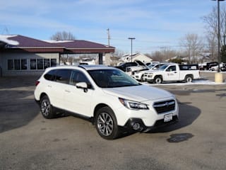 2018 Subaru Outback 2.5i Touring 4S4BSATC9J3220599 2018 Subaru Outback 2.5i Touring