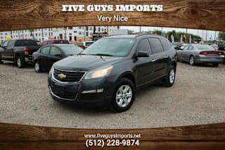 2014 Chevrolet Traverse LS 1GNKRFED0EJ112285 2014 Chevrolet Traverse LS
