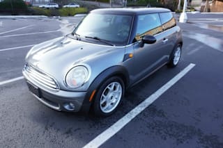 2010 MINI Cooper WMWMF3C53ATZ26415 2010 MINI Cooper