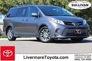 2018 Toyota Sienna XLE 8-Passenger 5TDYZ3DC2JS911282 2018 Toyota Sienna XLE 8-Passenger