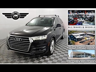 2017 Audi Q7 WA1VAAF71HD015800 2017 Audi Q7