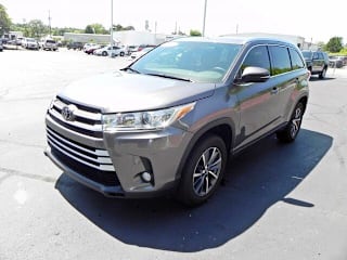 2017 Toyota Highlander XLE 5TDKZRFH6HS513763 2017 Toyota Highlander XLE