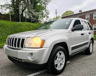 2005 Jeep Grand Cherokee Laredo 1J4GS48K15C686328 2005 Jeep Grand Cherokee Laredo