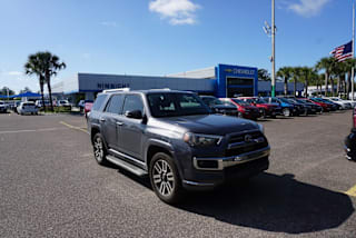 2020 Toyota 4Runner JTEBU5JR1L5748704 2020 Toyota 4Runner