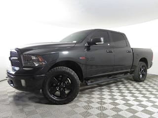 2018 Ram Pickup 1500 1C6RR7LM5JS355571 2018 Ram Pickup 1500