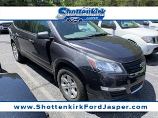 2016 Chevrolet Traverse LS 1GNKRFED3GJ160141 2016 Chevrolet Traverse LS