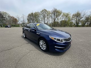 2016 Kia Optima EX 5XXGU4L30GG089559 2016 Kia Optima EX