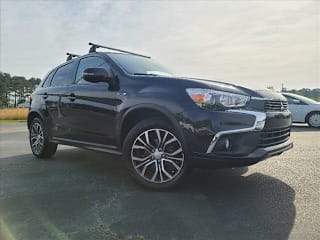 2017 Mitsubishi Outlander Sport 2.4 SE JA4AP3AWXHZ065881 2017 Mitsubishi Outlander Sport 2.4 SE
