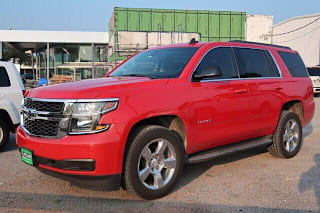 2017 Chevrolet Tahoe LS 1GNSCAKC0HR357044 2017 Chevrolet Tahoe LS