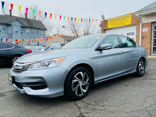 2017 Honda Accord 1HGCR2F32HA251335 2017 Honda Accord
