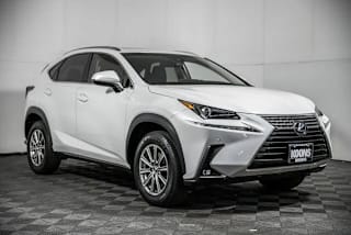 2018 Lexus NX 300 Base JTJBARBZ8J2161897 2018 Lexus NX 300 Base