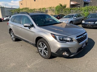 2018 Subaru Outback 2.5i Limited 4S4BSANC8J3246575 2018 Subaru Outback 2.5i Limited