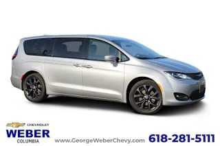 2019 Chrysler Pacifica Touring Plus 2C4RC1FG8KR531965 2019 Chrysler Pacifica Touring Plus