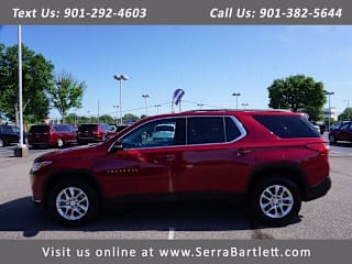 2020 Chevrolet Traverse LT Cloth 1GNERGKW2LJ135878 2020 Chevrolet Traverse LT Cloth