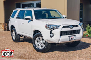 2017 Toyota 4Runner SR5 JTEBU5JR1H5411523 2017 Toyota 4Runner SR5