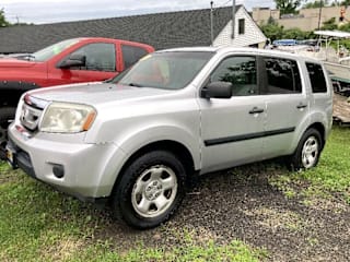 2009 Honda Pilot LX 5FNYF48209B040043 2009 Honda Pilot LX