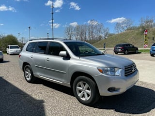 2010 Toyota Highlander Base 5TDBK3EHXAS002744 2010 Toyota Highlander Base