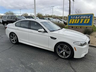 2013 BMW M5 Base WBSFV9C50DD096954 2013 BMW M5 Base