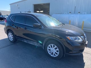 2017 Nissan Rogue S 5N1AT2MVXHC776235 2017 Nissan Rogue S