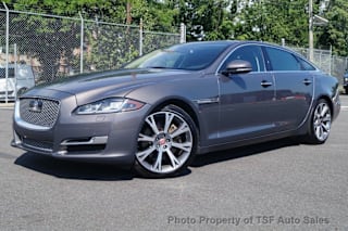 2017 Jaguar XJL Portfolio SAJWJ2GD1H8W08278 2017 Jaguar XJL Portfolio