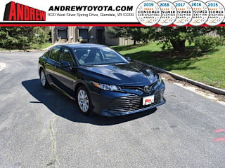 2019 Toyota Camry LE 4T1B11HK2KU817625 2019 Toyota Camry LE