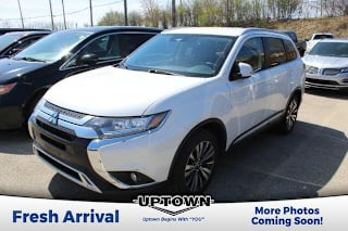 2020 Mitsubishi Outlander ES JA4AZ3A38LZ025548 2020 Mitsubishi Outlander ES