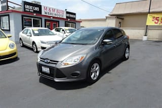 2014 Ford Focus SE 1FADP3K21EL149736 2014 Ford Focus SE