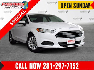 2015 Ford Fusion S 1FA6P0G79F5109082 2015 Ford Fusion S