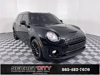 2019 MINI Clubman Cooper S ALL4 WMWLU5C54K2L04295 2019 MINI Clubman Cooper S ALL4