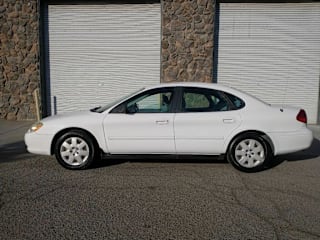 2003 Ford Taurus LX 1FAFP52U23G250957 2003 Ford Taurus LX