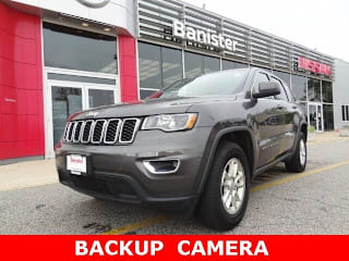 2018 Jeep Grand Cherokee Laredo 1C4RJFAGXJC375865 2018 Jeep Grand Cherokee Laredo