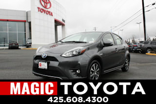 2018 Toyota Prius c JTDKDTB37J1600841 2018 Toyota Prius c