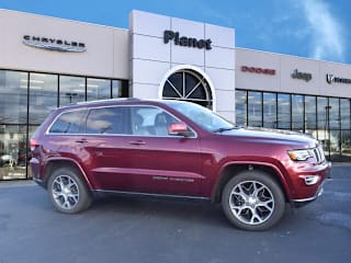 2018 Jeep Grand Cherokee Sterling Edition 1C4RJFBG6JC129779 2018 Jeep Grand Cherokee Sterling Edition