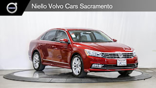 2017 Volkswagen Passat 1.8T SE 1VWGT7A38HC013027 2017 Volkswagen Passat 1.8T SE